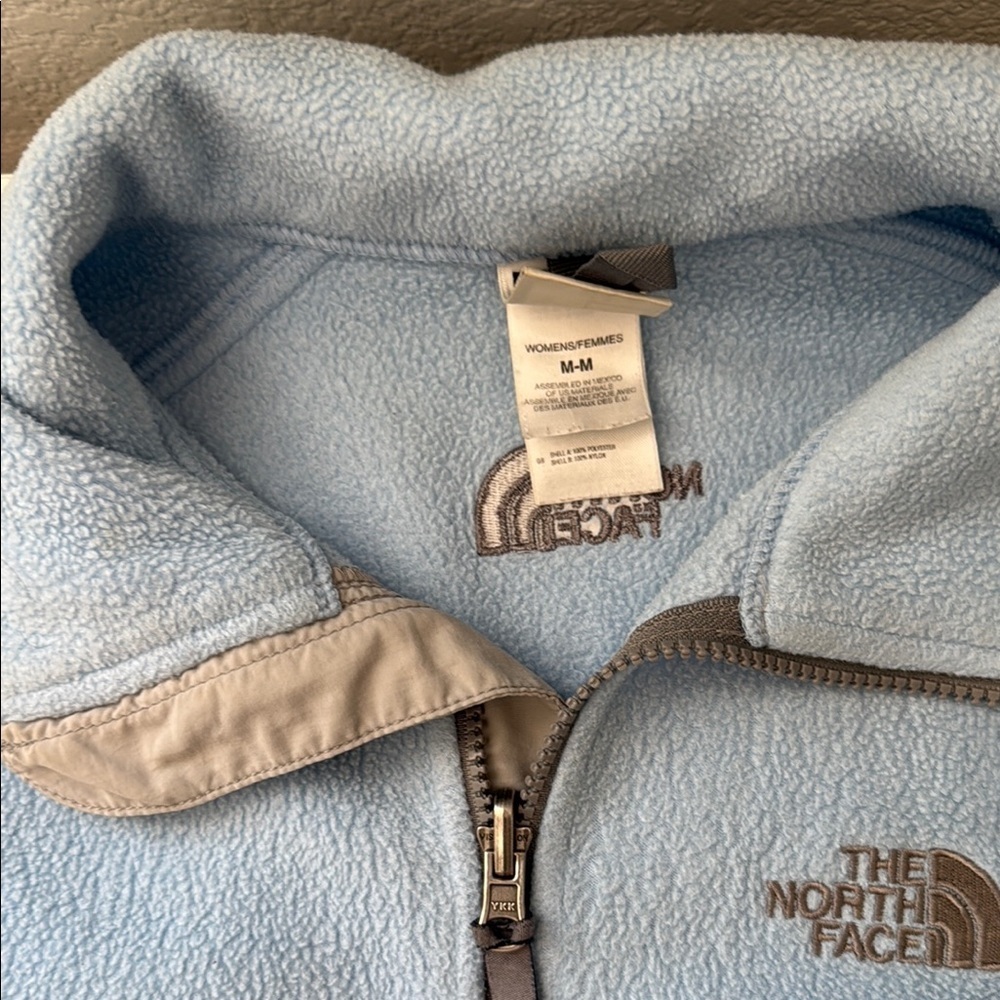 The North Face Sky Blue Fleece Jacket - Picture 2 of 7